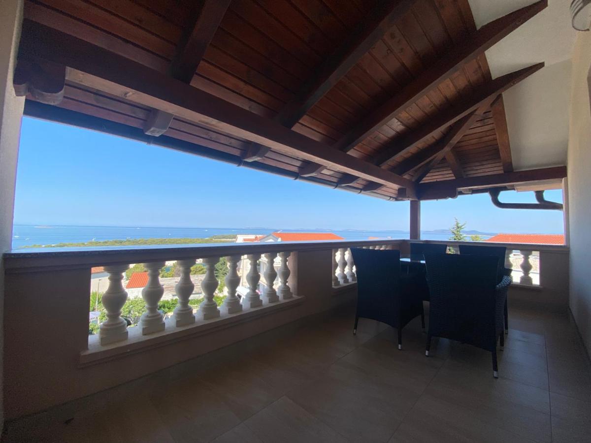 Apartmani Vera Primosten Bagian luar foto