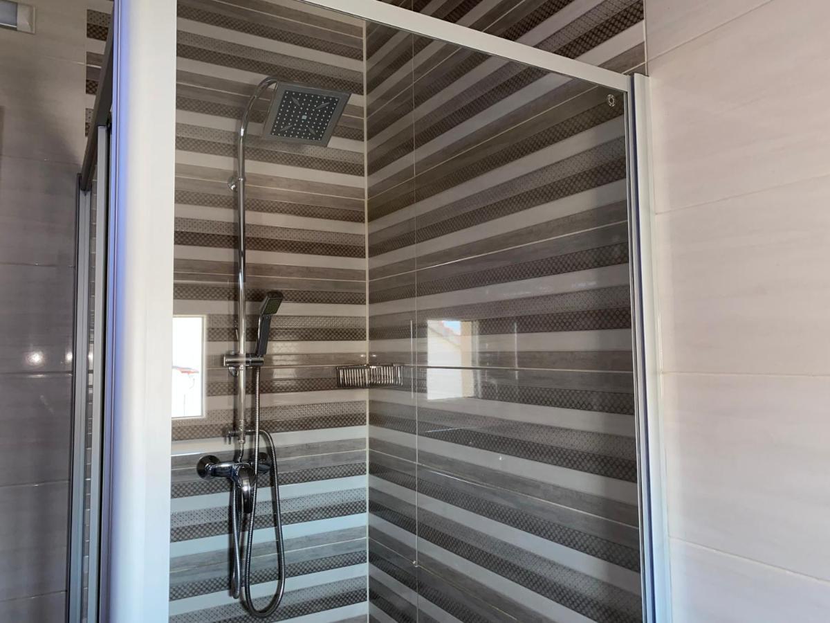 Apartmani Vera Primosten Bagian luar foto