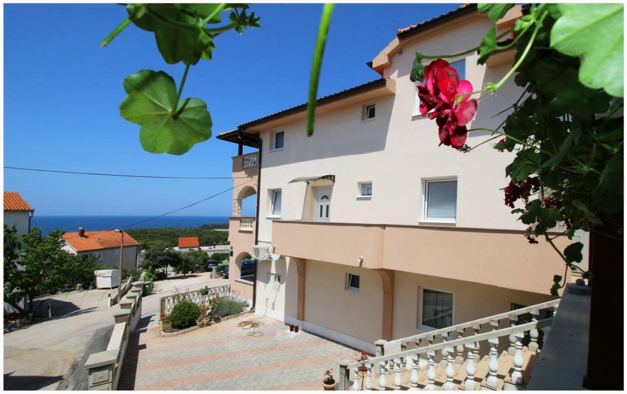 Apartmani Vera Primosten Bagian luar foto