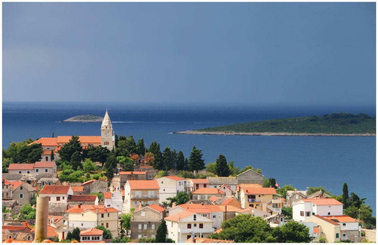 Apartmani Vera Primosten Bagian luar foto